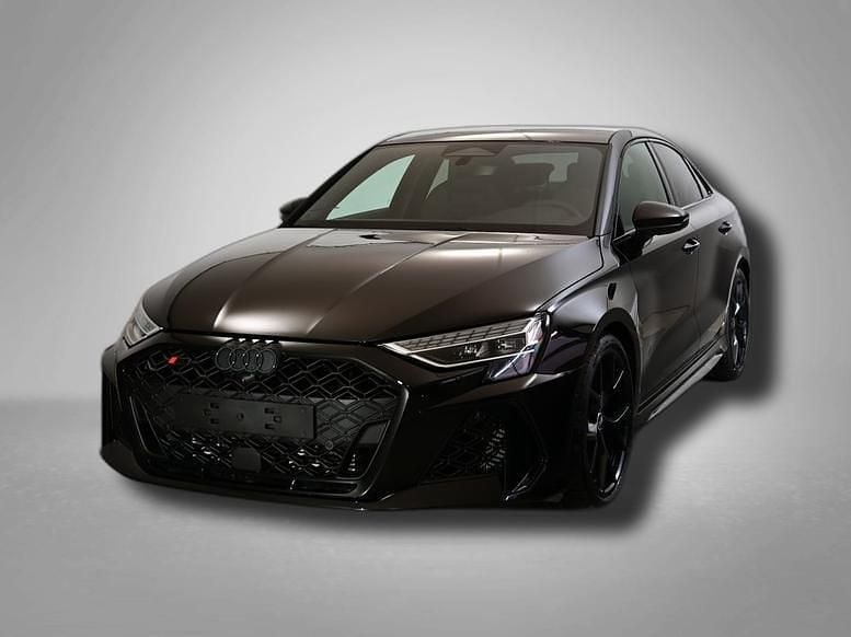 Gebraucht Audi RS3 400 PS (294 kW) 2026 Mythosschwarz metallic Limousine