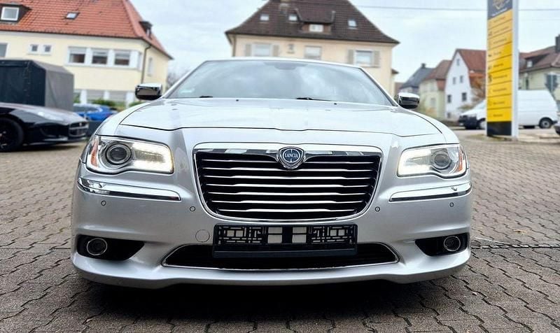 Gebraucht Lancia Thema 286 PS (210 kW) 2013 Silber Limousine