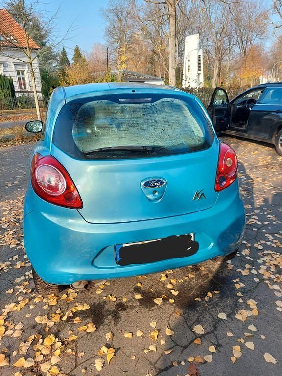 Gebraucht Ford Ka Cool & Sound Edition 69 PS (50 kW) 2014 Blau Kleinwagen