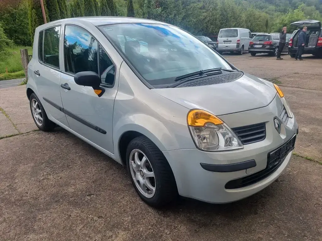 Gebraucht Renault Modus 88 PS (64 kW) 2005 Grau Van / Kleinbus