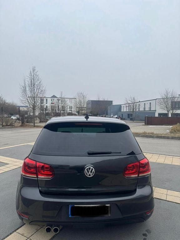 Gebraucht VW Golf VI GTD 170 PS (125 kW) 2011 Grau Kleinwagen