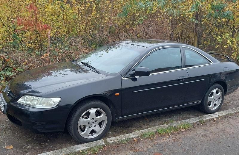 Schwarz Gebraucht 1999 Honda Accord Coupé | 4.500 € (Fairer Preis) - Bild 1/4