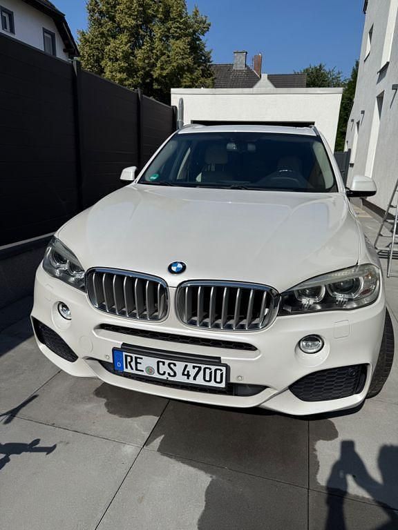 Weiß Gebraucht 2015 BMW X5 Performance SUV | 21.500 € (Superpreis) - Bild 1/4