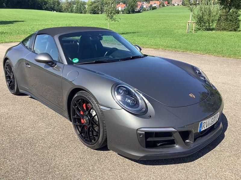 Grau Gebraucht 2019 Porsche 911 Targa 4 Cabrio | 124.900 € - Bild 1/4