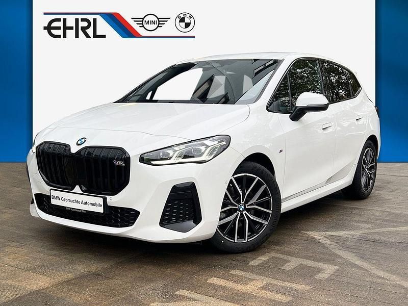 Weiß Gebraucht 2022 BMW 218 M Sport Van / Kleinbus | 26.740 € (Fairer Preis) - Bild 1/4
