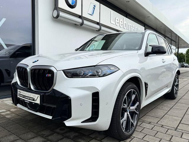 Gebraucht BMW X5 M M Sport 530 PS (389 kW) 2024 Mineralweiss metallic SUV