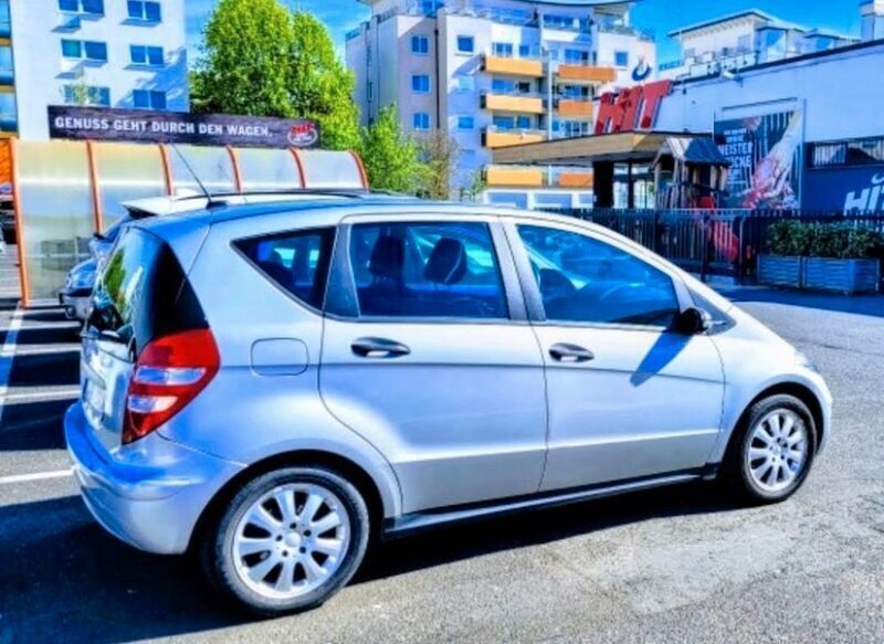 Silber Gebraucht 2005 Mercedes A150 Van / Kleinbus | 2.150 € (Teuer) - Bild 1/4