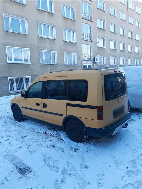Gebraucht Opel Combo 94 PS (69 kW) 2006 Van / Kleinbus