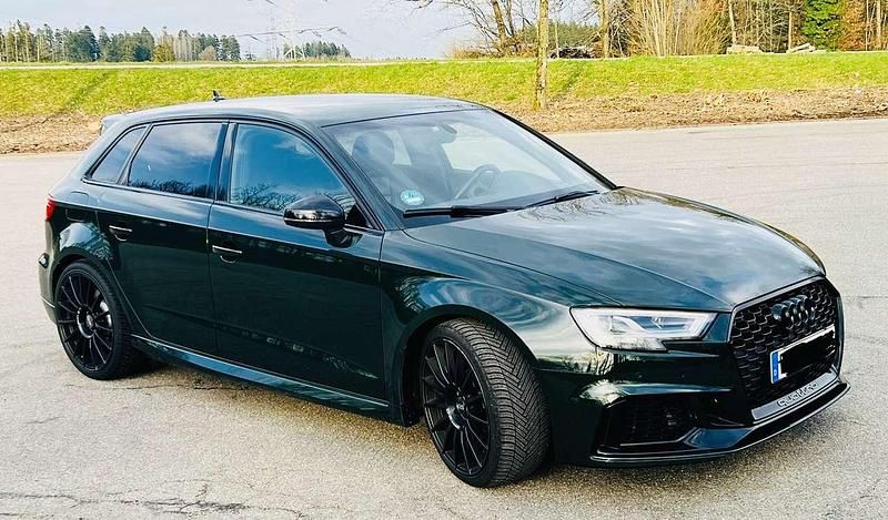 Gebraucht 2018 Audi RS3 Sportback Kleinwagen | 41.900 € (Guter Preis) - Bild 1/4