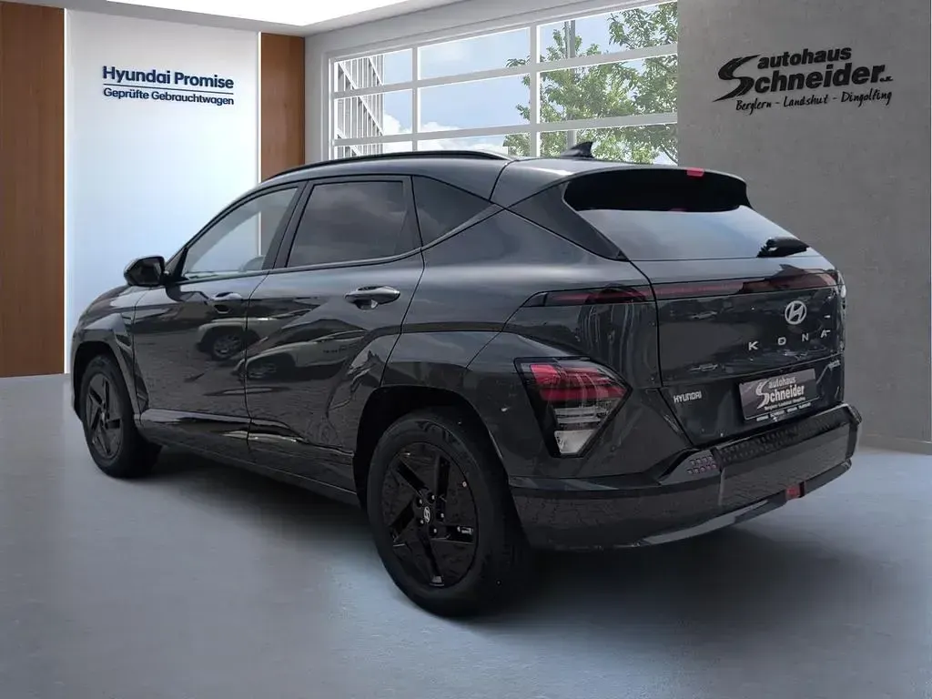 Neu Hyundai Kona Trend 160 kW (218 PS) 2026 Ecotronic grey SUV
