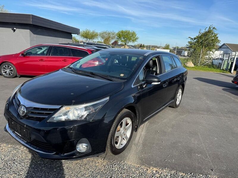 Schwarz Gebraucht 2012 Toyota Avensis Life Kombi | 5.700 € (Fairer Preis) - Bild 1/4