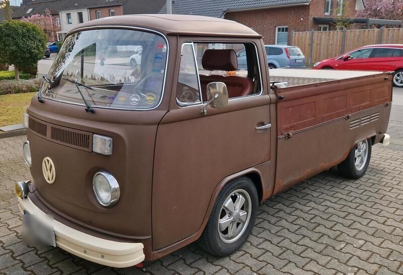 Braun Gebraucht 1975 VW T2 Van | 18.999 € - Bild 1/4