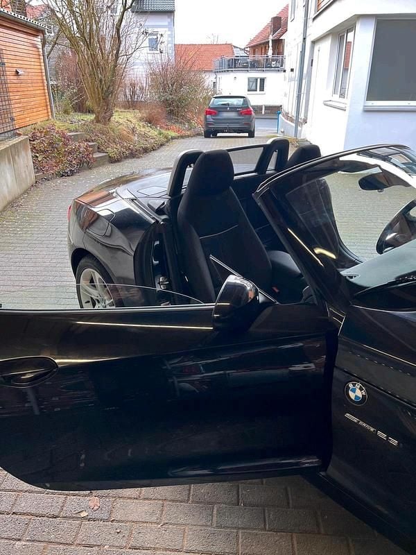 Gebraucht BMW Z4 204 PS (150 kW) 2011 Schwarz Cabrio