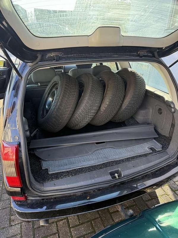 Gebraucht Opel Omega Sport 144 PS (105 kW) 2002 Kombi