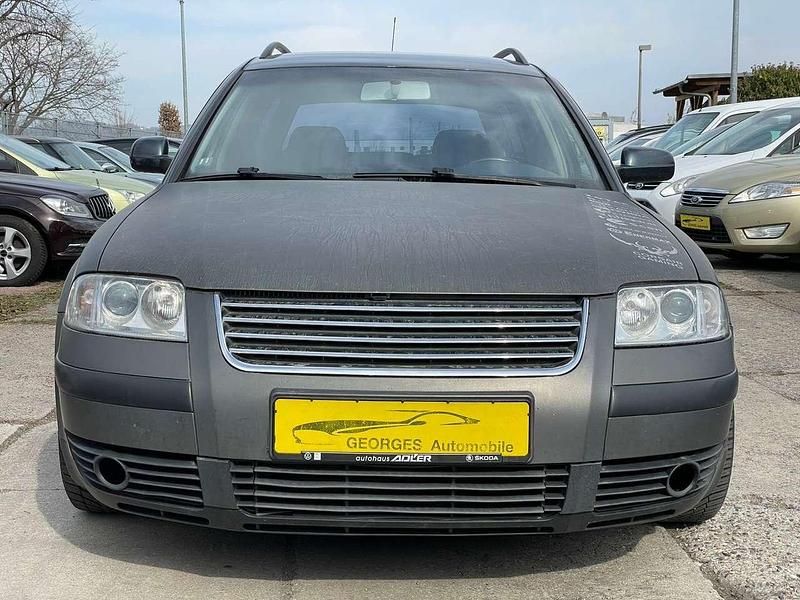Gebraucht VW Passat Highline 131 PS (96 kW) 2001 Grau Kombi