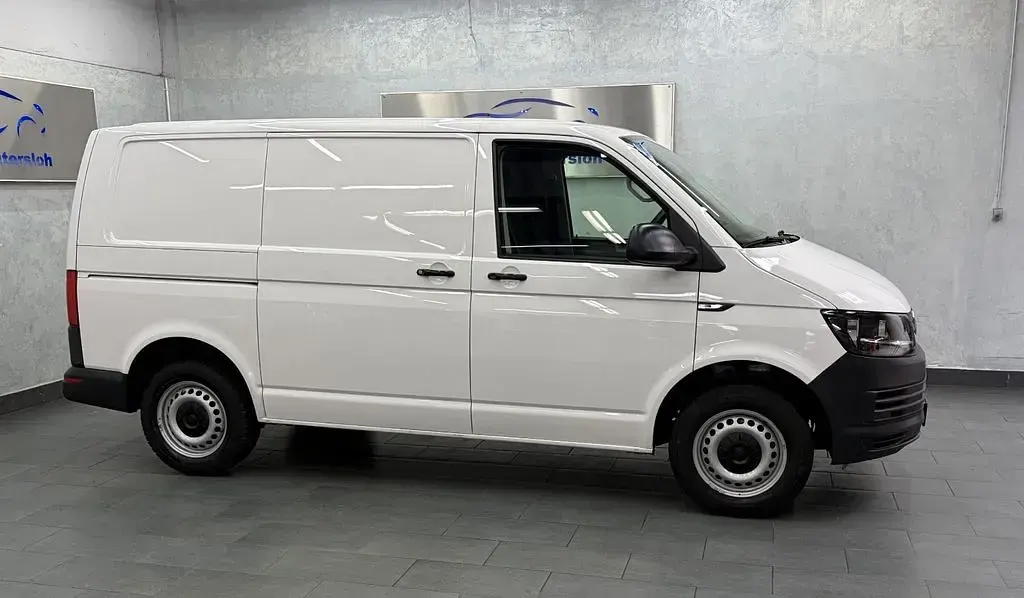 Gebraucht VW Transporter 102 PS (75 kW) 2020 Weiß Van