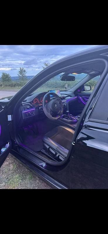 Gebraucht BMW 316 116 PS (85 kW) 2013 Schwarz Limousine