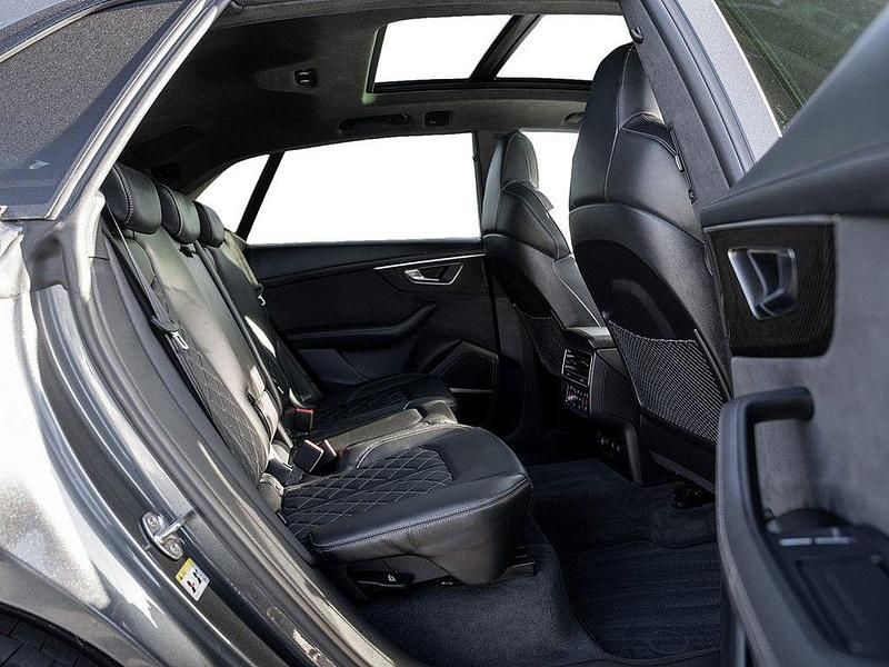 Gebraucht Audi Q8 Competition 286 PS (210 kW) 2023 Daytonagrau perleffekt SUV