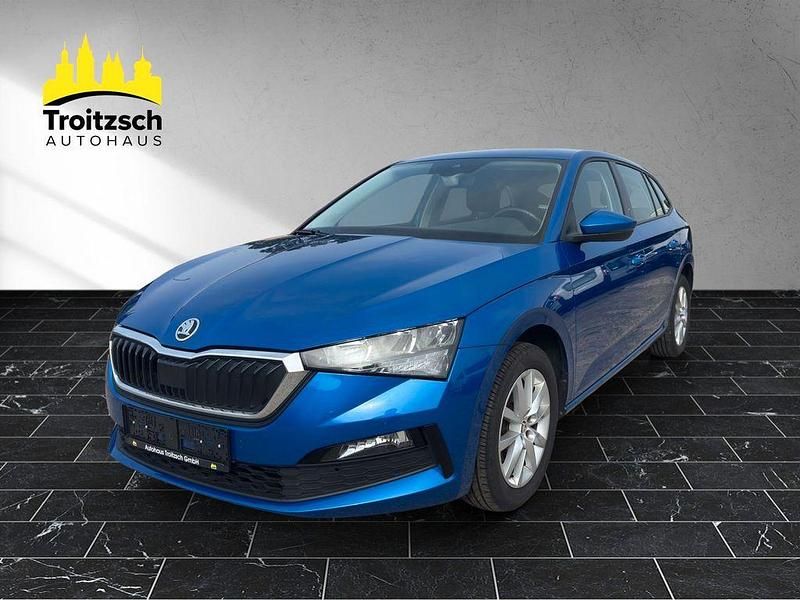 Blau Gebraucht 2021 Skoda Scala Ambition Kleinwagen | 18.990 € (Fairer Preis) - Bild 1/4