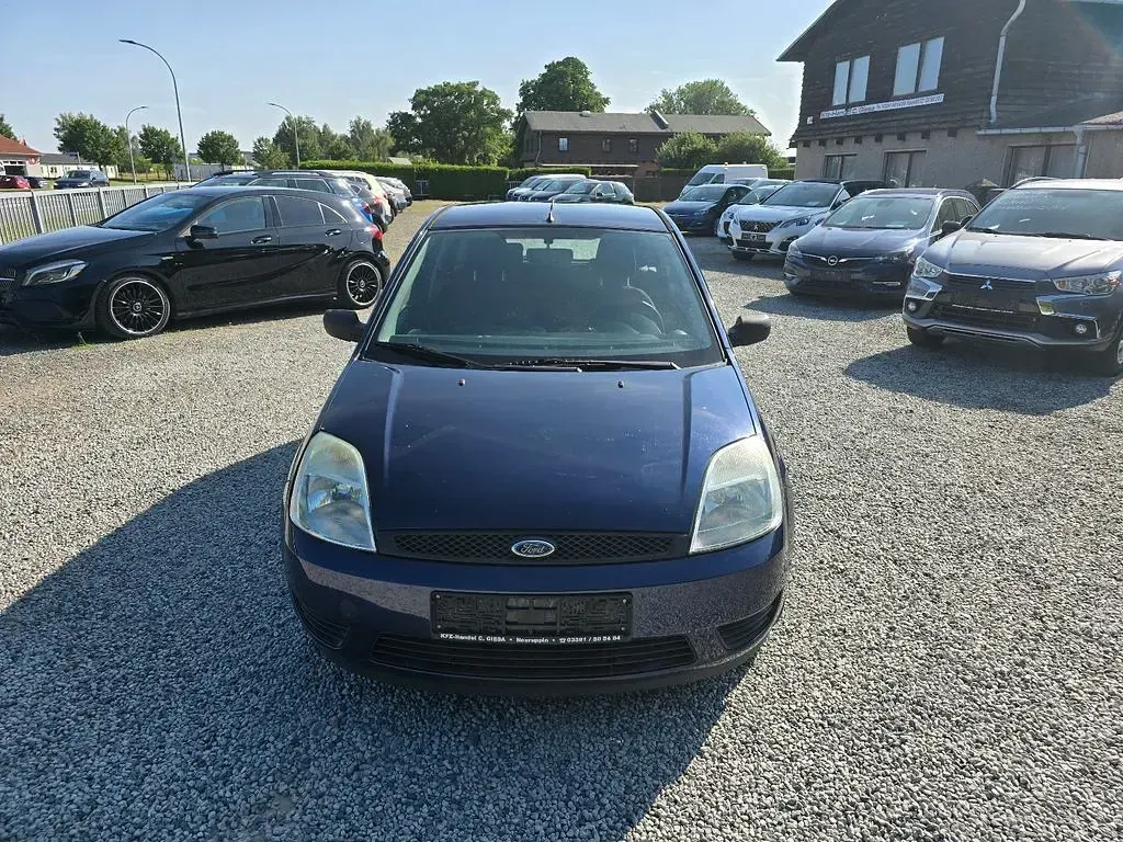 Gebraucht Ford Fiesta 69 PS (50 kW) 2005 Blau Kleinwagen