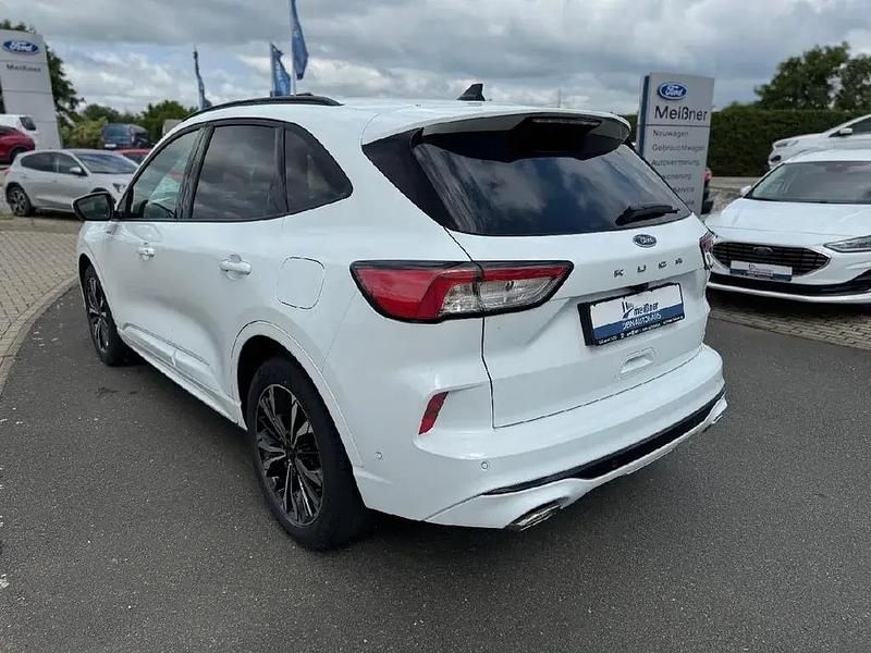 Gebraucht Ford Kuga ST-Line 150 PS (110 kW) 2024 Frostweiß SUV