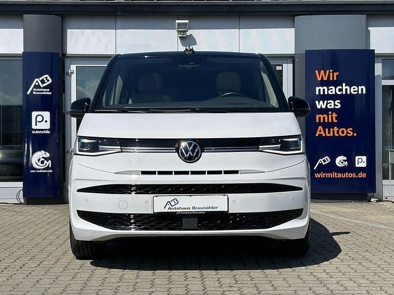 Second-hand VW Multivan Edition 204 CP (150 kW) 2023 Alb Monovolum