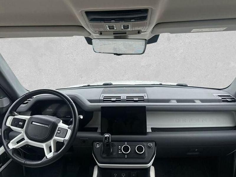 Gebraucht Land Rover Defender First Edition 300 PS (220 kW) 2022 Fuji white Limousine