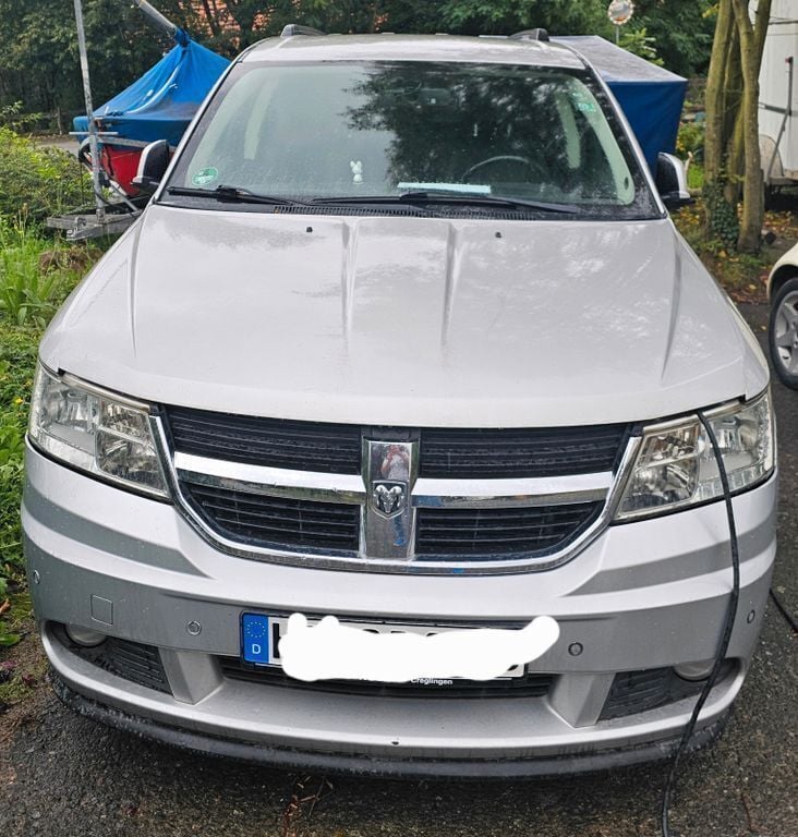 Silber Gebraucht 2010 Dodge Journey SUV | 4.650 € (Guter Preis) - Bild 1/4