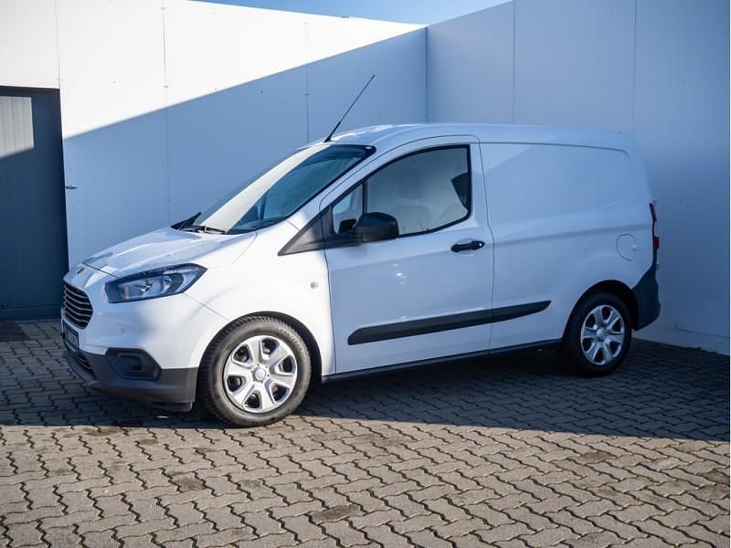 Gebraucht Ford Transit Trend 75 PS (55 kW) 2021 Weiss / frozen white Van