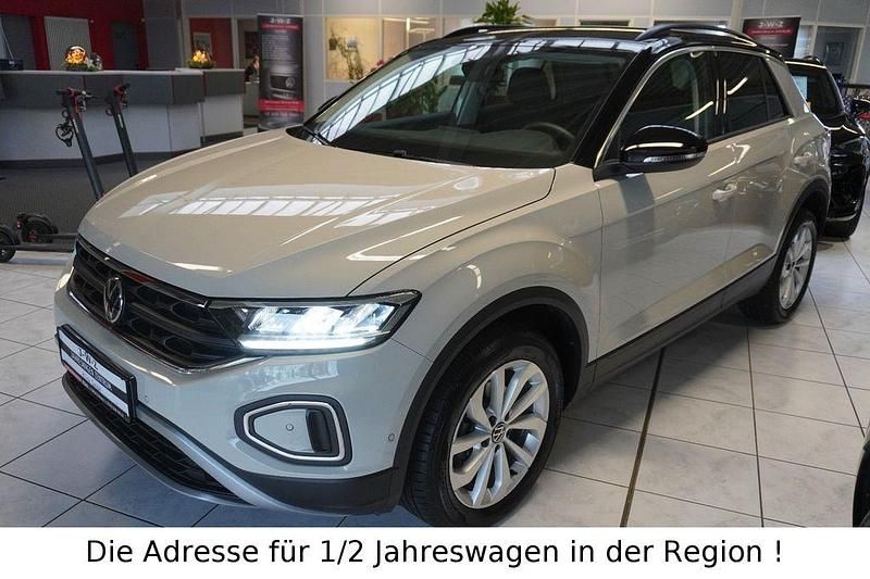 Grau Gebraucht 2024 VW T-Roc Life SUV | 24.490 € (Fairer Preis) - Bild 1/2