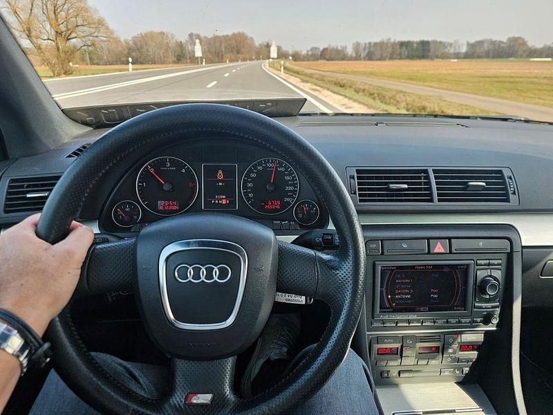 Gebraucht Audi A4 S-Line 140 PS (102 kW) 2005 Silber Kombi