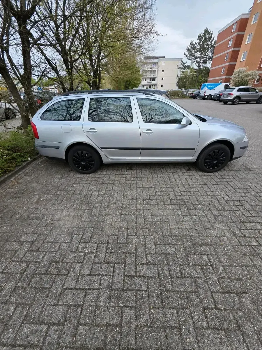 Gebraucht Skoda Octavia 102 PS (75 kW) 2008 Silber Kombi