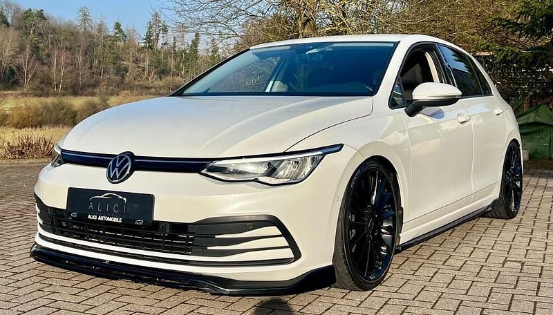 Gebraucht VW Golf VIII United 131 PS (96 kW) 2020 Weiß Limousine