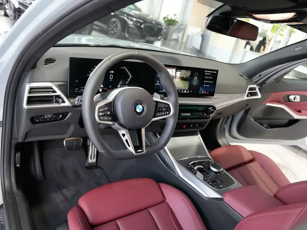 Gebraucht BMW 320 M Sport 184 PS (135 kW) 2026 M brooklyn grau Limousine