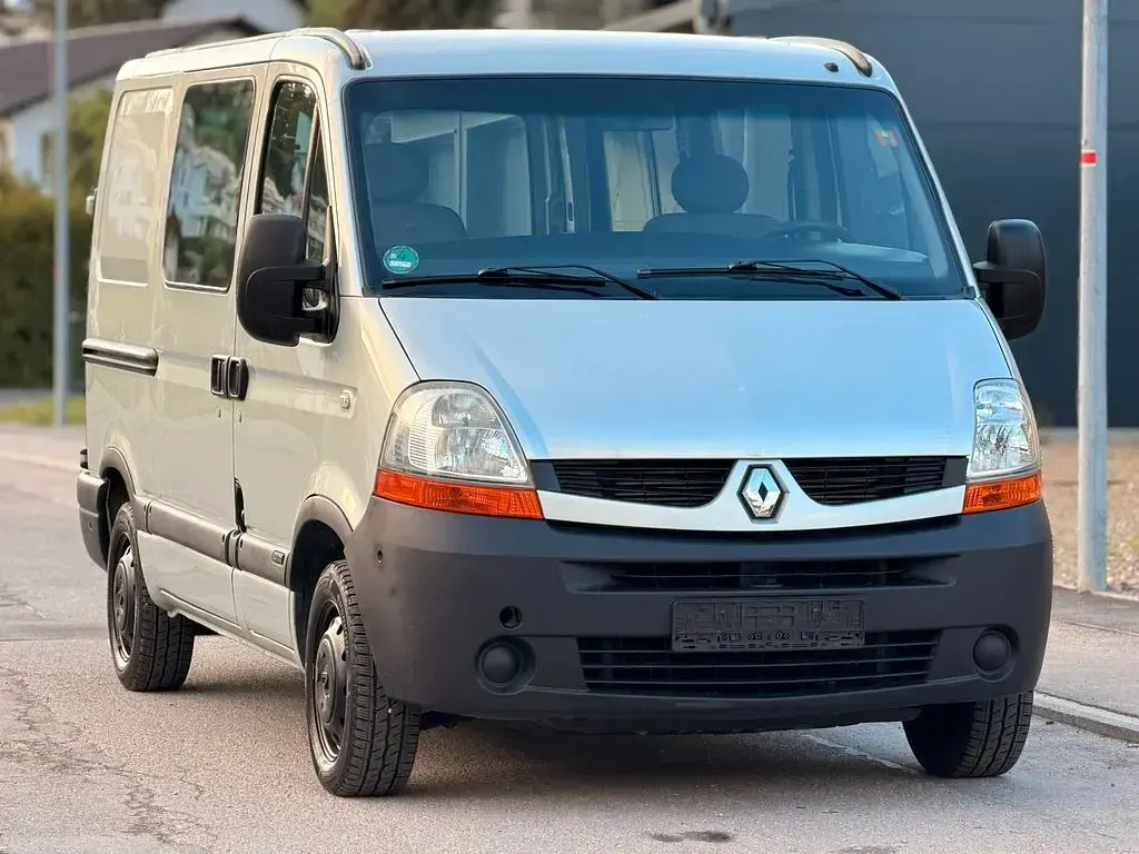Gebraucht Renault Master 101 PS (74 kW) 2009 Silber Limousine