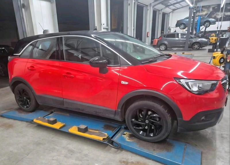 Rot Gebraucht 2019 Opel Crossland X SUV | 10.850 € (Superpreis) - Bild 1/2