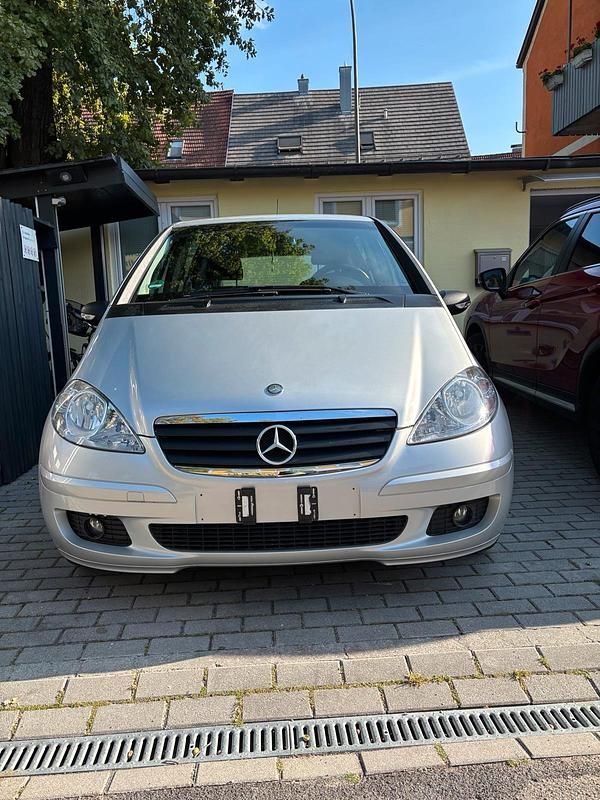 Silber Gebraucht 2007 Mercedes A150 Kleinwagen | 1.850 € (Guter Preis) - Bild 1/4