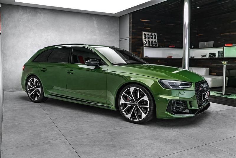 Gebraucht Audi RS4 Sport 450 PS (330 kW) 2018 Grün Kombi