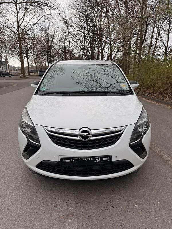 Gebraucht Opel Zafira Tourer 134 PS (98 kW) 2015 Weiß Van / Kleinbus