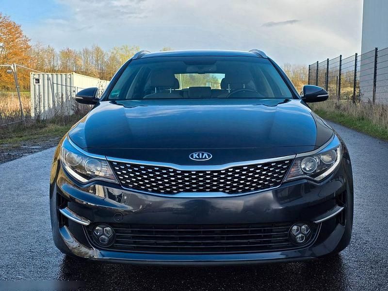 Gebraucht Kia Optima Edition 7 163 PS (119 kW) 2018 Blau Kombi