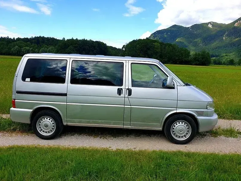 Gebraucht VW T4 151 PS (111 kW) 2003 Silber Van