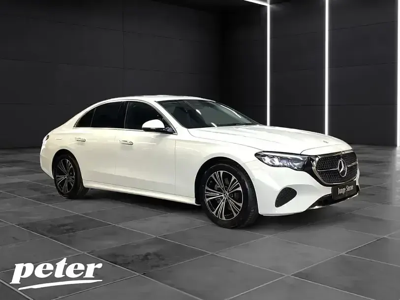 Gebraucht Mercedes E200 Advanced 204 PS (150 kW) 2024 Unilack polarweiß Limousine