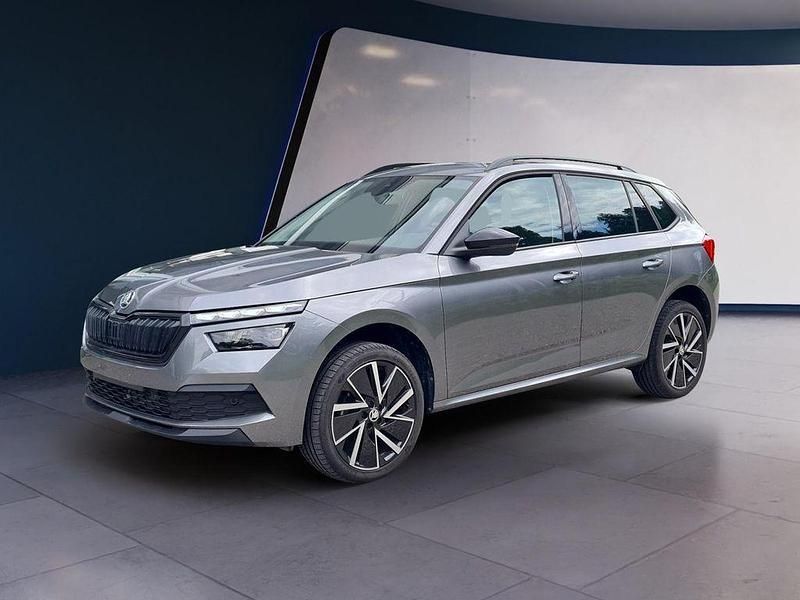 Graphitegrau metallic Gebraucht 2024 Skoda Kamiq Style SUV | 20.990 € (Fairer Preis) - Bild 1/4