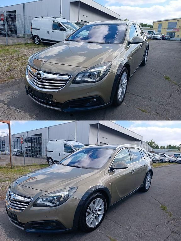 Grün Gebraucht 2014 Opel Insignia Country Tourer Basis Kombi | 6.990 € (Fairer Preis) - Bild 1/4