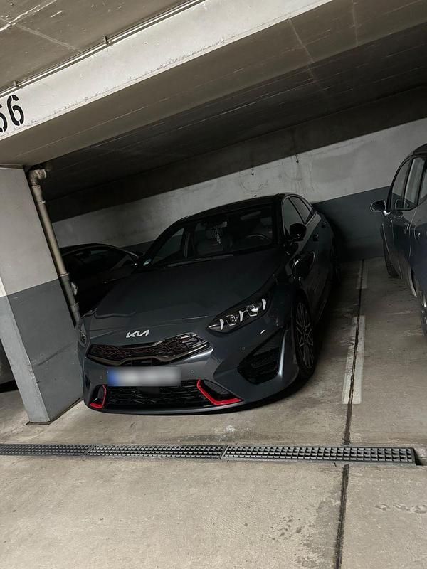 Gebraucht Kia ProCeed GT 204 PS (150 kW) 2023 Schwarz Kombi