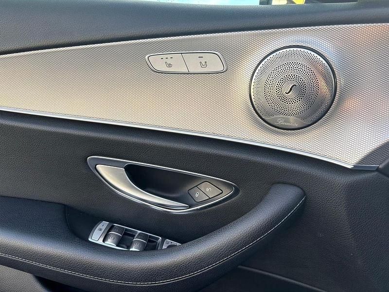 Gebraucht Mercedes E200 Avantgarde 184 PS (135 kW) 2018 Polarweiss  unilack Limousine