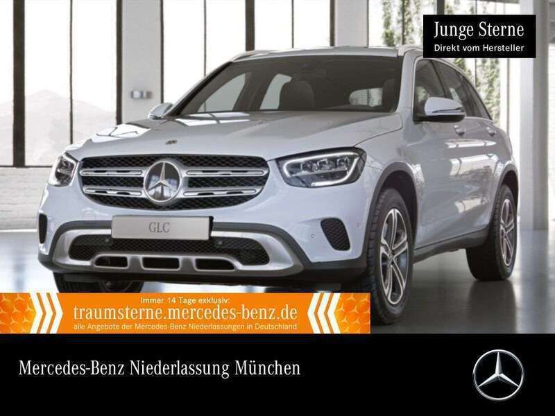 Weiß Gebraucht 2021 Mercedes GLC300e SUV | 35.690 € (Guter Preis) - Bild 1/3
