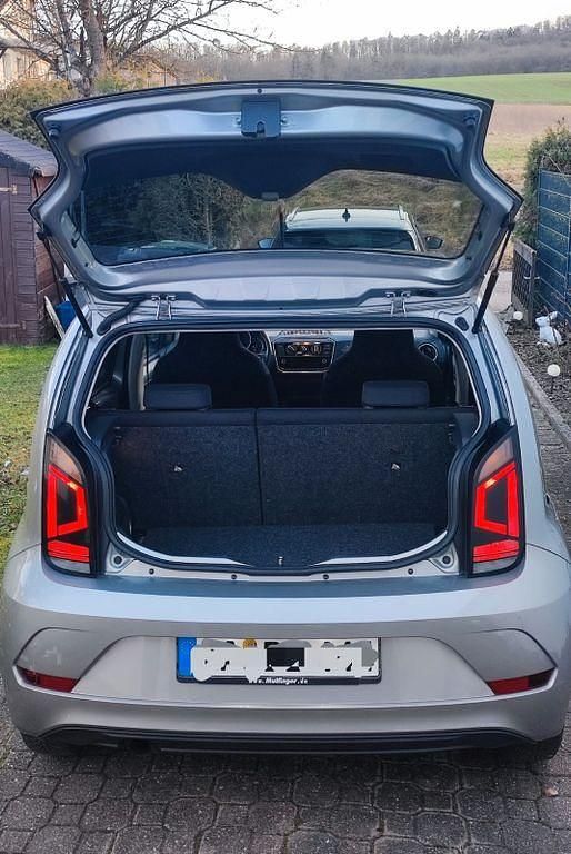 Gebraucht VW up! Sound 90 PS (66 kW) 2018 Grau Kleinwagen