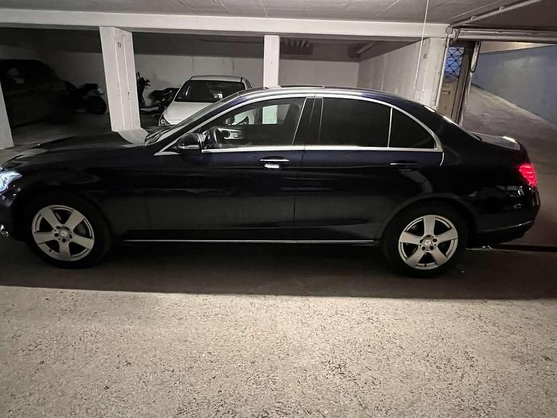Gebraucht Mercedes C250 Avantgarde 211 PS (155 kW) 2015 Blau Limousine