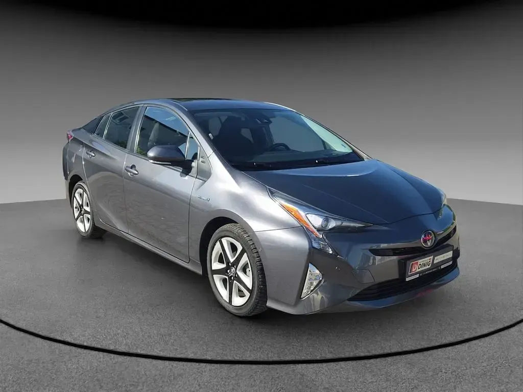 Gebraucht Toyota Prius Executive 122 PS (89 kW) 2017 Grau Limousine